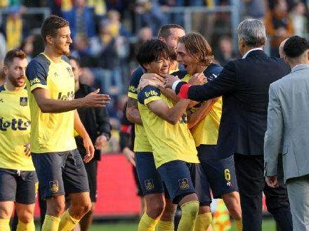 B体育app-新球王来袭？日本24岁国脚比甲替补戴帽+带队逆转